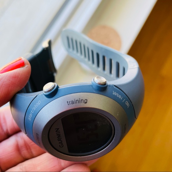 Garmin Forerunner 405CX GPS Sport Watch with Heart Rate Monitor (Blue) - Picture 8 of 15